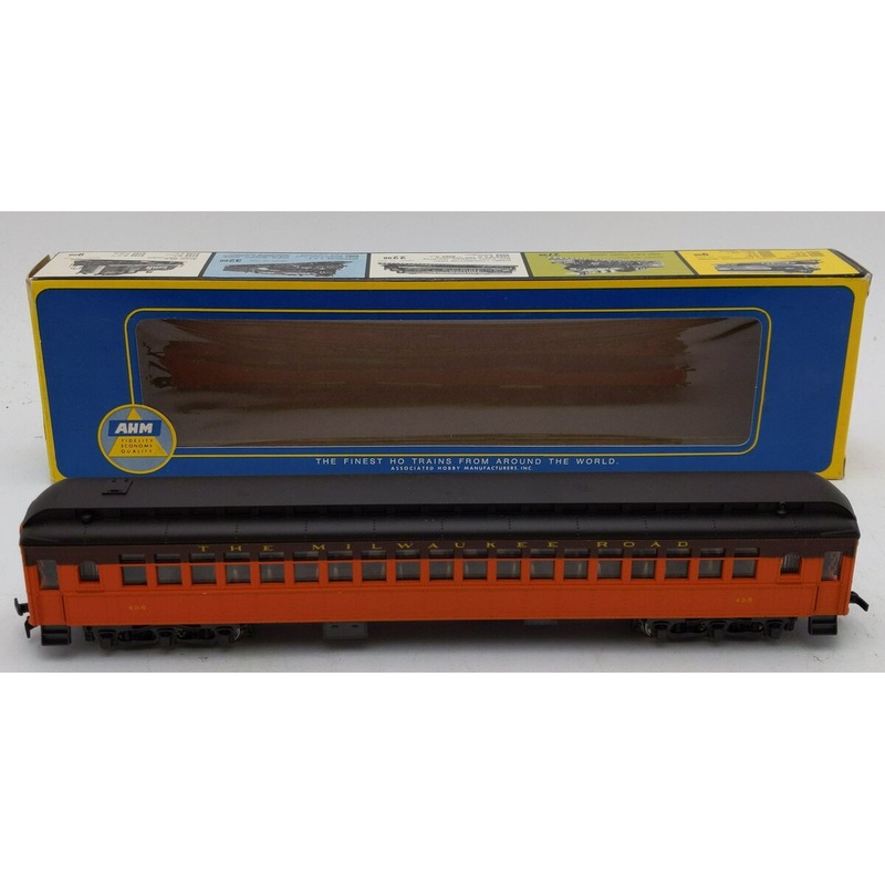 AHM 6305 HO The Milwaukee Road Passenger Car #456 LN/Box