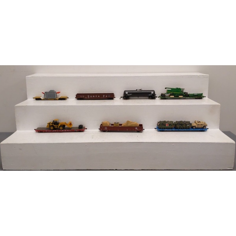 Customized HO Scale Assorted Freight Cars with Loads [7] VG