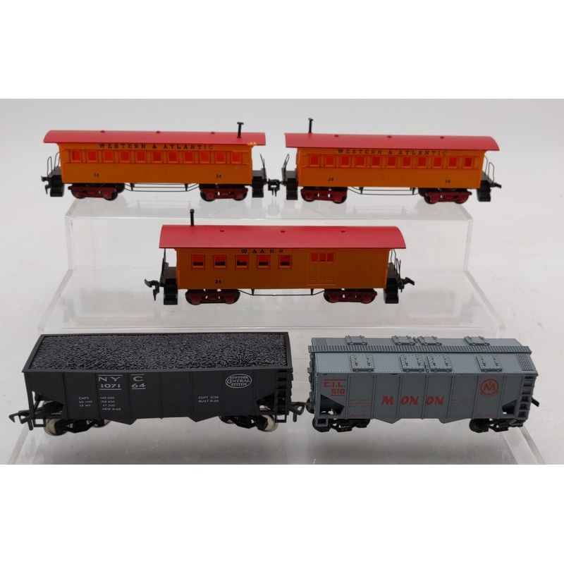 HO Scale Assorted Cars Passenger, Baggage, Closed Hopper and Open Hopper [5] VG