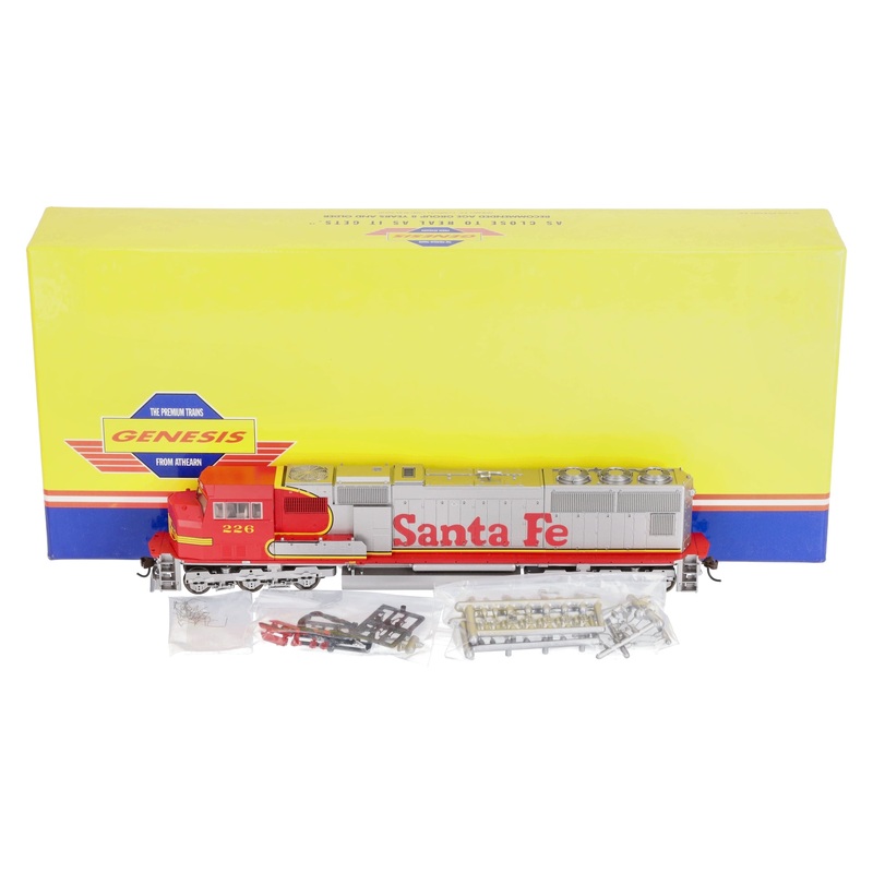 Athearn G6137 HO Scale Santa Fe EMD SD75M Diesel Locomotive #226 NIB