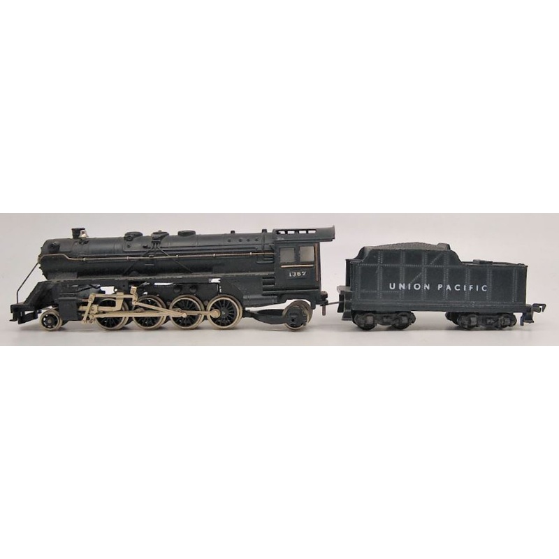 Fleischmann 1367 HO Union Pacific 2-8-2 Mikado Steam Locomotive w/ Tender #1367 VG