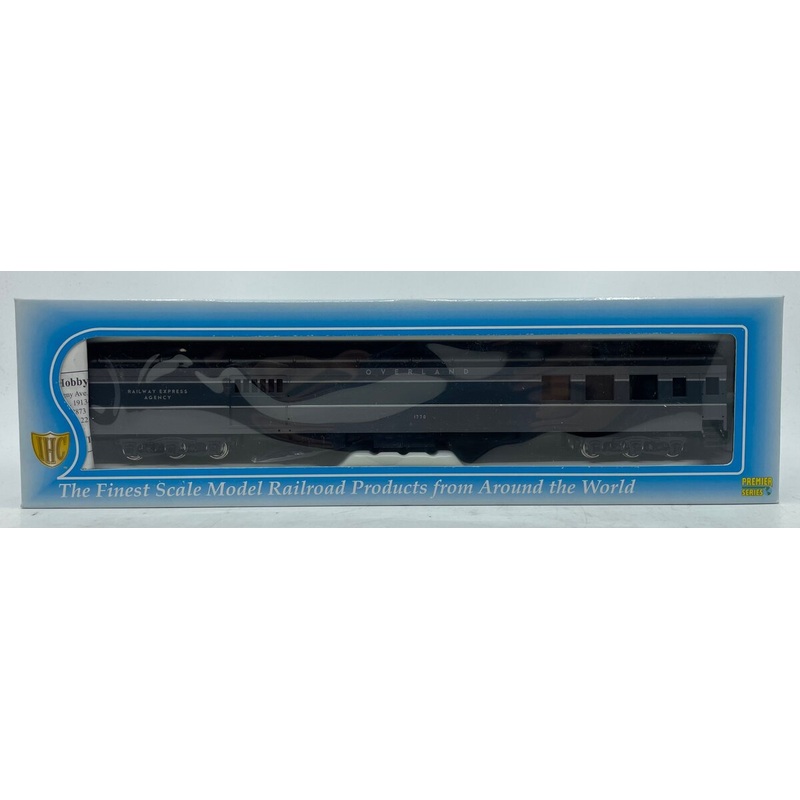 IHC 49702 HO Scale Union Pacific Heavyweight Combine Car NIB