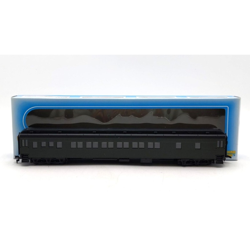 IHC 49767 HO Scale Undecorated Heavyweight 12-1 Sleeper Passenger Car LN/Box