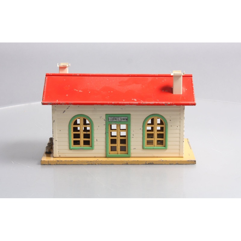 Lionel 137 Vintage O Lioneltown Tinplate Station VG