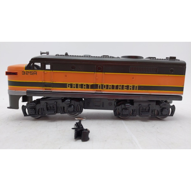 Lionel O gauge Custom Great Northern Diesel Powered Locomotive EX
