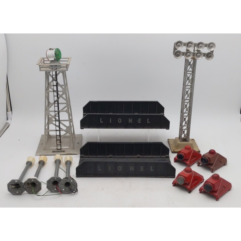 Lionel Vintage O Assorted Accessories: 26, 71, 195, 214, 260, 394, 2283, [12] VG