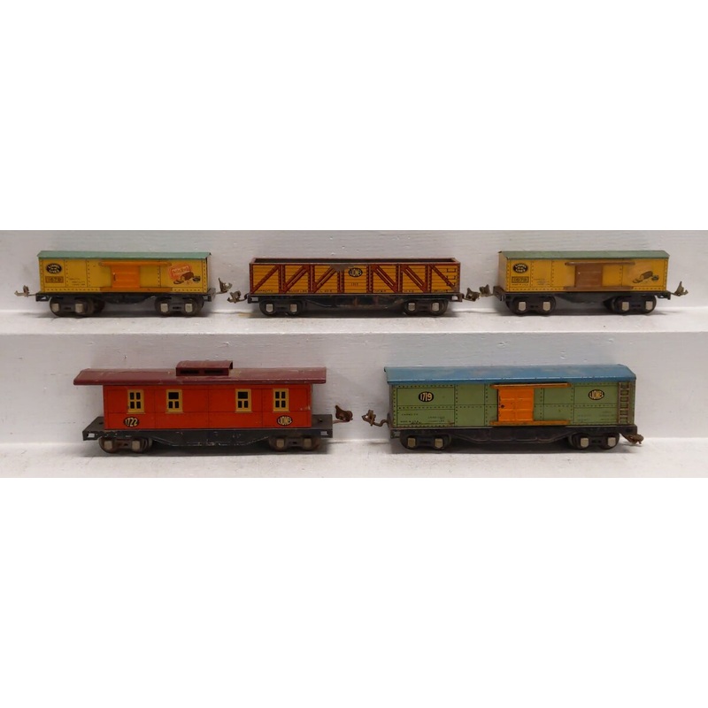 Lionel Vintage O Assorted Freight Cars: 1679, 1717, 1719, 1722 [5] VG