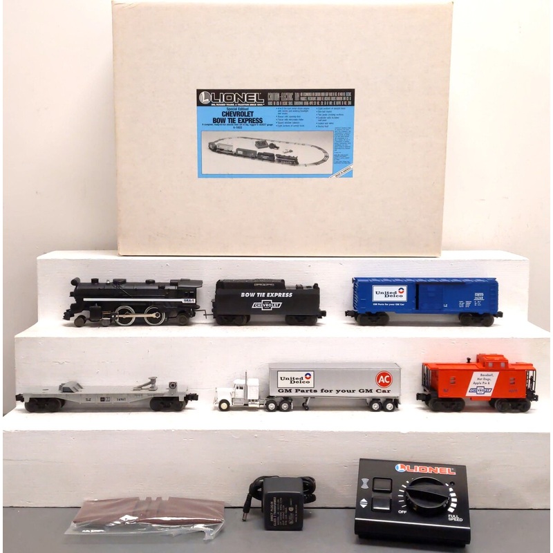 Lionel 6-11822 O Gauge Chevrolet Bow Tie Express Steam Train Set EX/Box