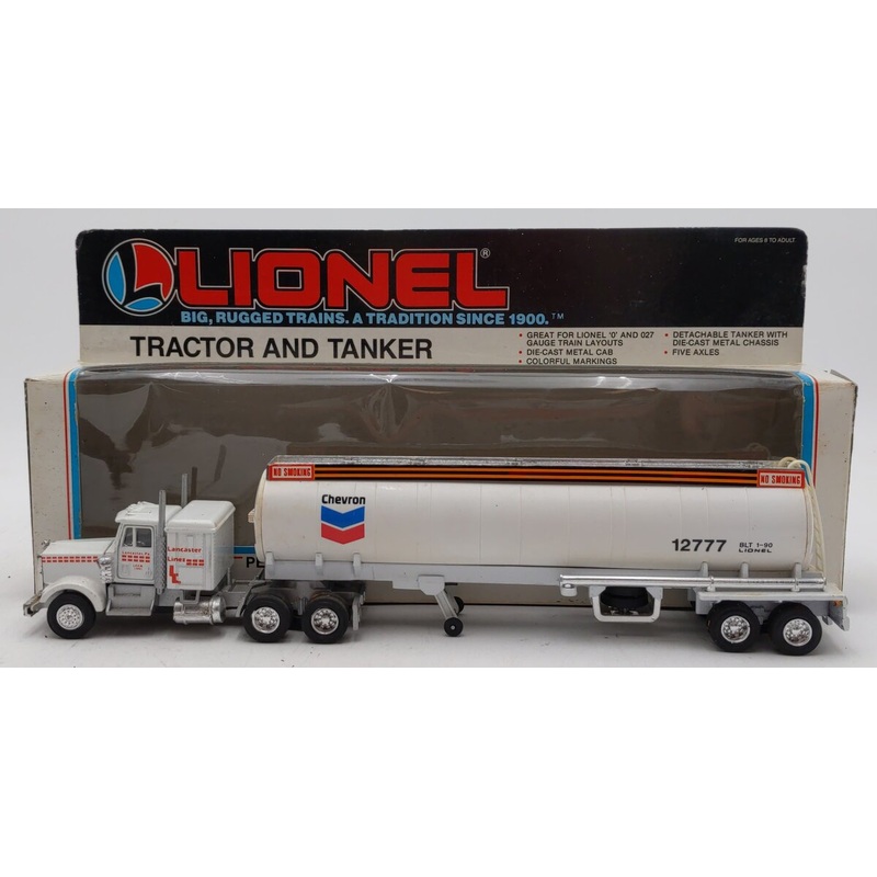 Lionel 6-12777 O Gauge White Truck Chevron Tractor & Tanker EX/Box