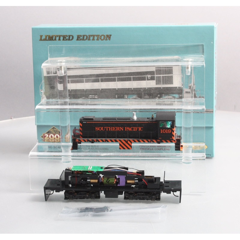 Proto 2000 23735 HO Southern Pacific S1 Diesel Locomotive #1019 NIB