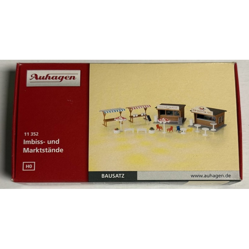 Auhagen 11352 HO Scale Snack Stands and Market Stalls Plastic Building Kit