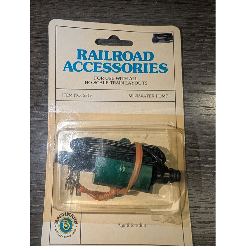 Bachmann 2319 HO Scale Mini Operating Water Pump Piece