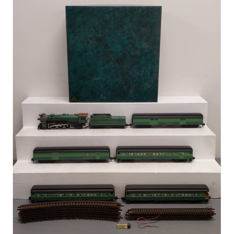 American Models 069 Southern Crescent Limited Set EX/Box
