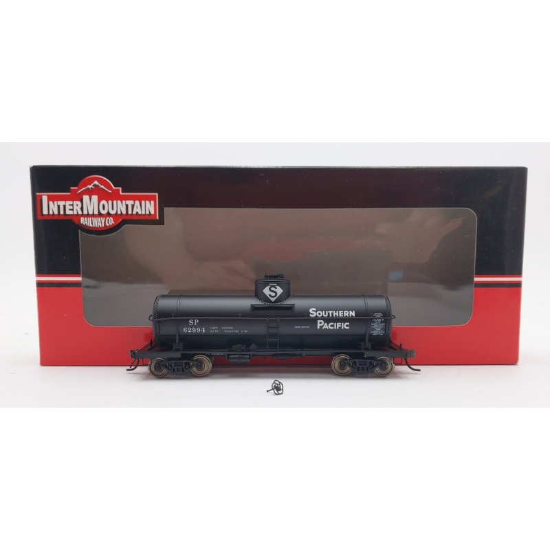 InterMountain 46212-30 HO Scale Southern Pacific 10,000 Gallon Tank Car #62994 EX/Box