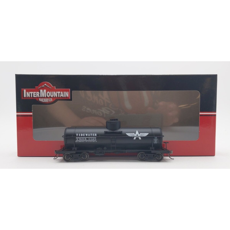 InterMountain 46221-02 HO Scale Tidewater Oil 10,000 Gallon Tank Car #1128 EX/Box