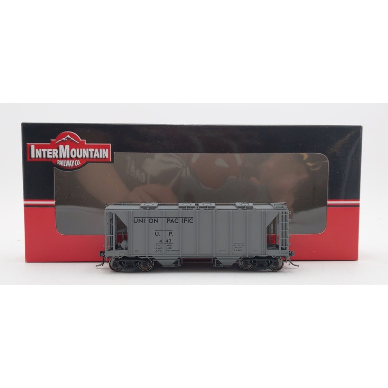 InterMountain 48680-08 HO Scale Union Pacific 2-Bay Covered Hopper Car #443 LN/Box