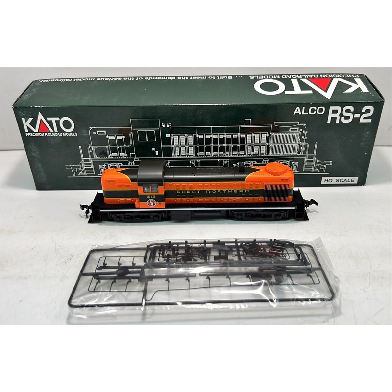 Kato 37-2301 HO Scale Great Northern Alco RS-2 Diesel Locomotive #213 NIB