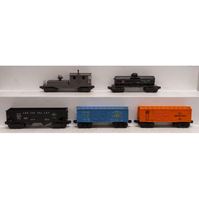 Lionel Vintage O Assorted Freight Cars: 6024, 6025, 6044, 6420, 6456 [5] VG