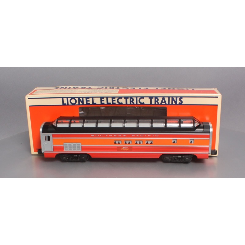 Lionel 6-19107 O Gauge Southern Pacific Daylight Full Vista Dome Passenger Car EX/Box