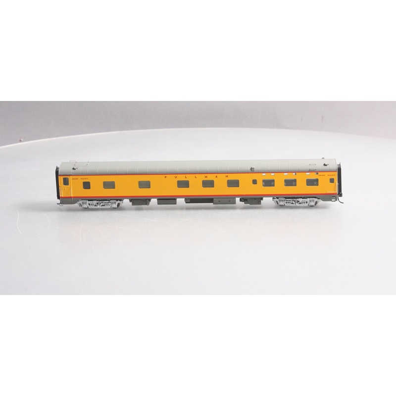 Walthers 932-9620 HO Scale Union Pacific PS 6-6-4 Sleeper LN