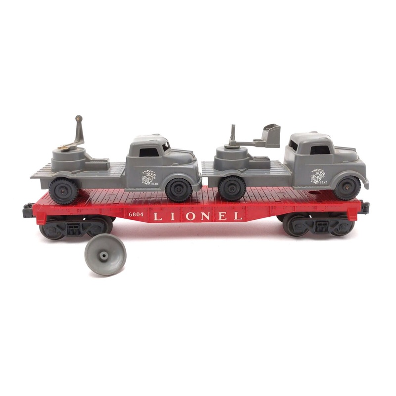 Lionel 6804 Vintage O Flatcar w/ USMC AA Gun Truck & Sound Truck VG