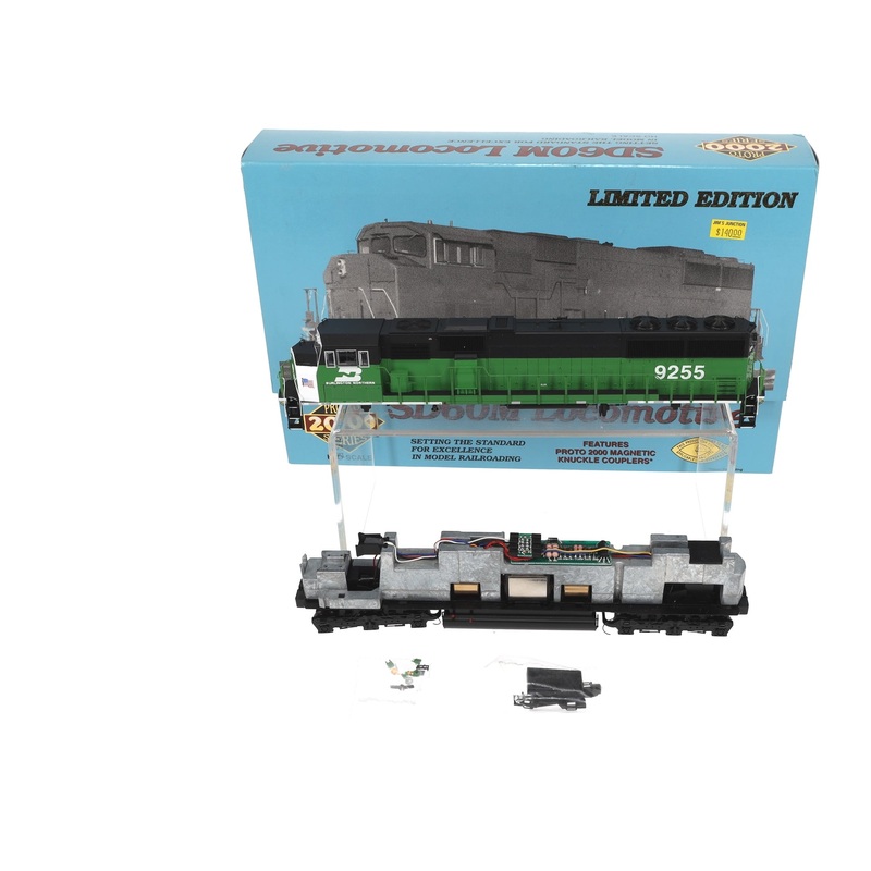 Proto 2000 30170 HO Scale BN Diesel Locomotive #9255 MT/Box