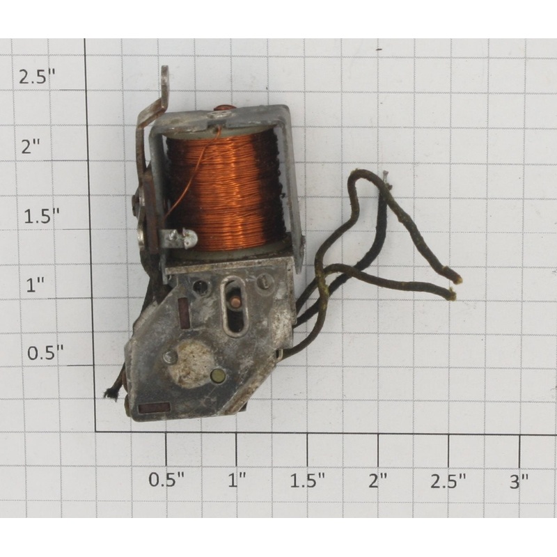 Lionel 100-3 3 Position E-Unit – Double Bent Arm Up Fits 1615, 1625