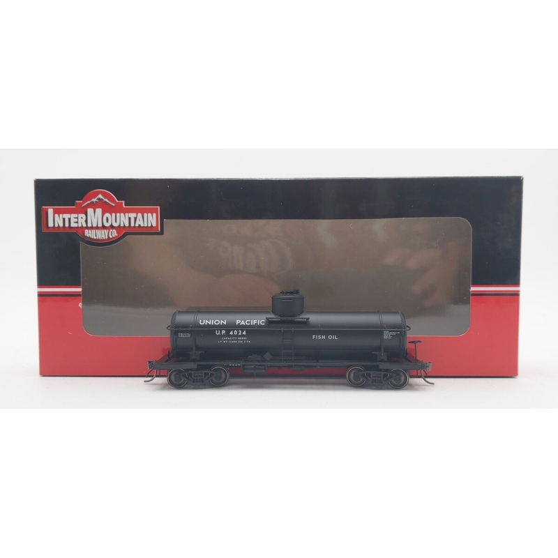 InterMountain 46350-05 HO Scale Union Pacific 8,000 Gallon Tank Car #4024 LN/Box
