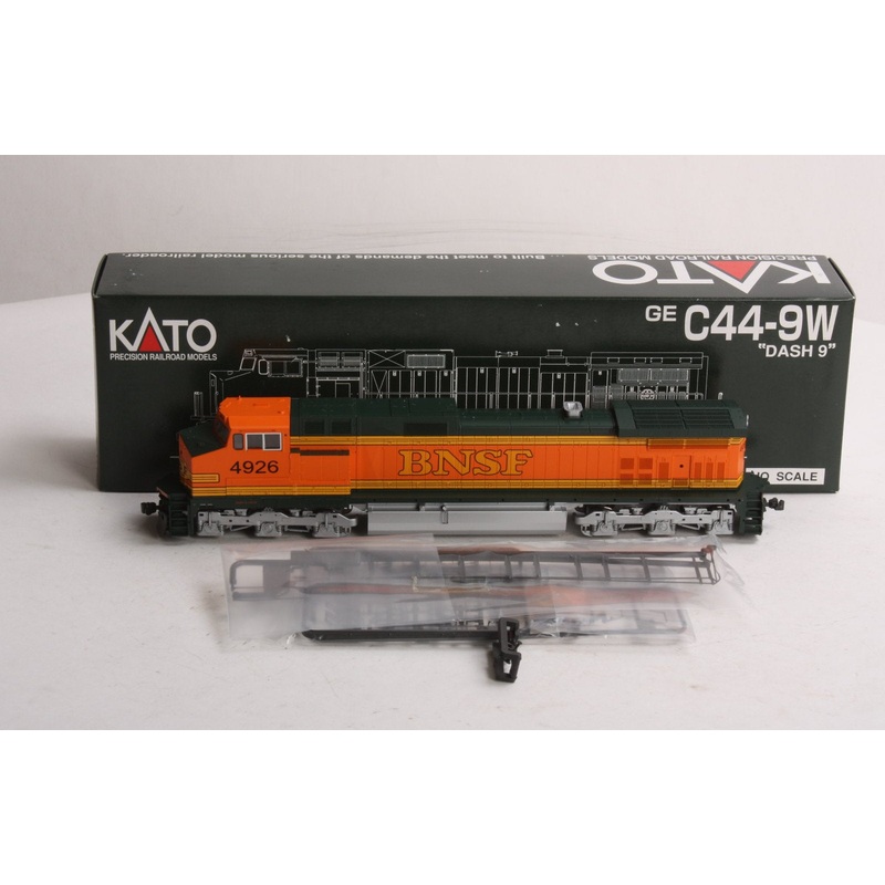 Kato 37-6311 HO Burlington Northern Santa Fe C44-9W Diesel Locomotive #4926 NIB