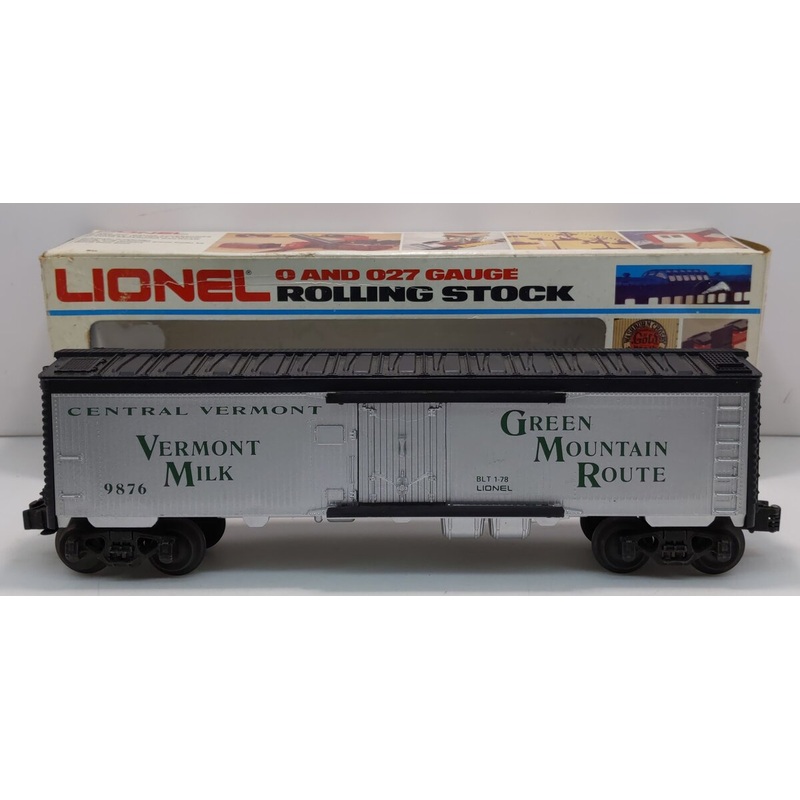 Lionel 6-9876 O Gauge Central Vermont Billboard Refrigerator Car EX/Box