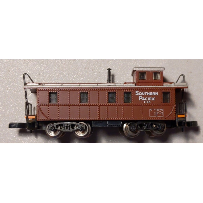 Marklin 8640 Z Scale Southern Pacific Caboose #1145 LN