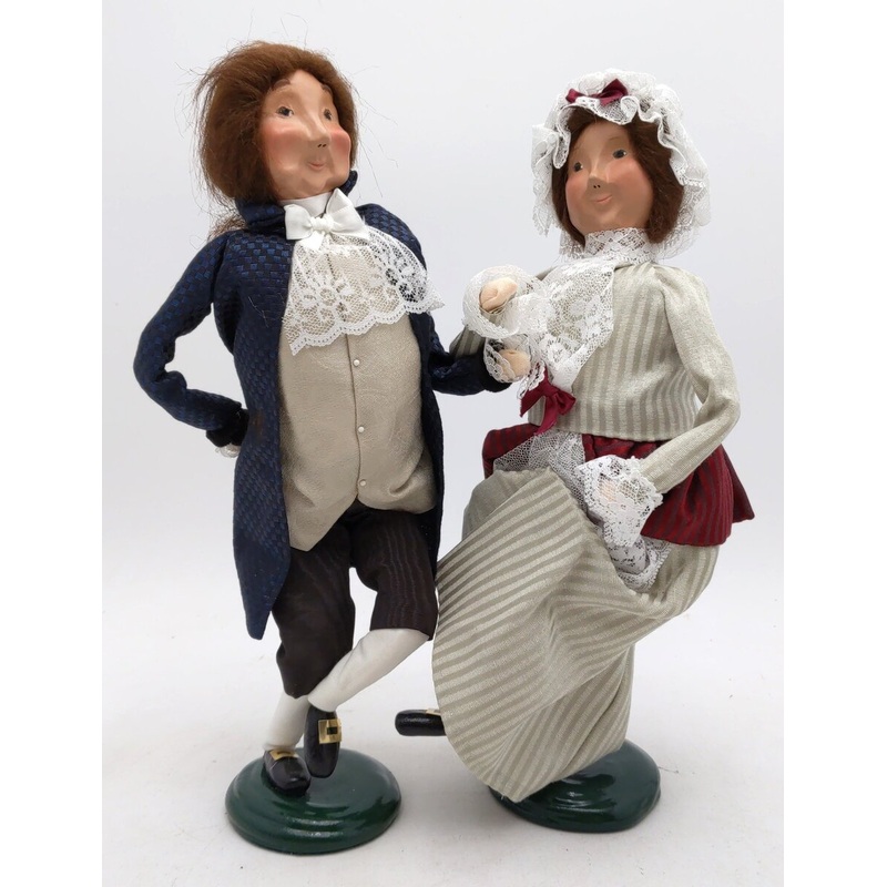 Byers’ Choice A Christmas Carol 2000 Mr & Mrs Fezziwig Dancing LN