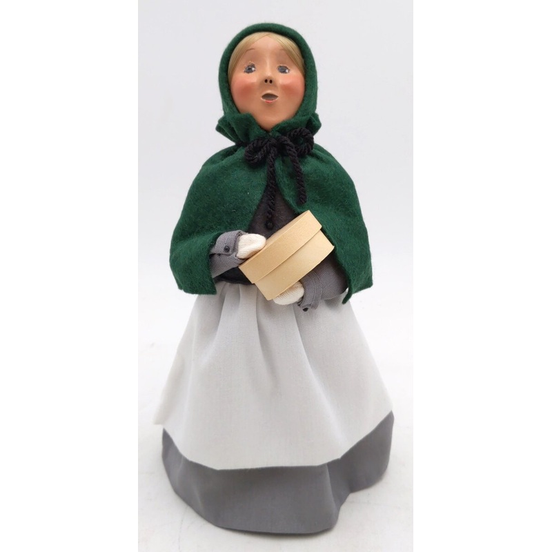 Byers’ Choice The Carolers 2001 Pilgrim Girl w/ Shaker Box LN