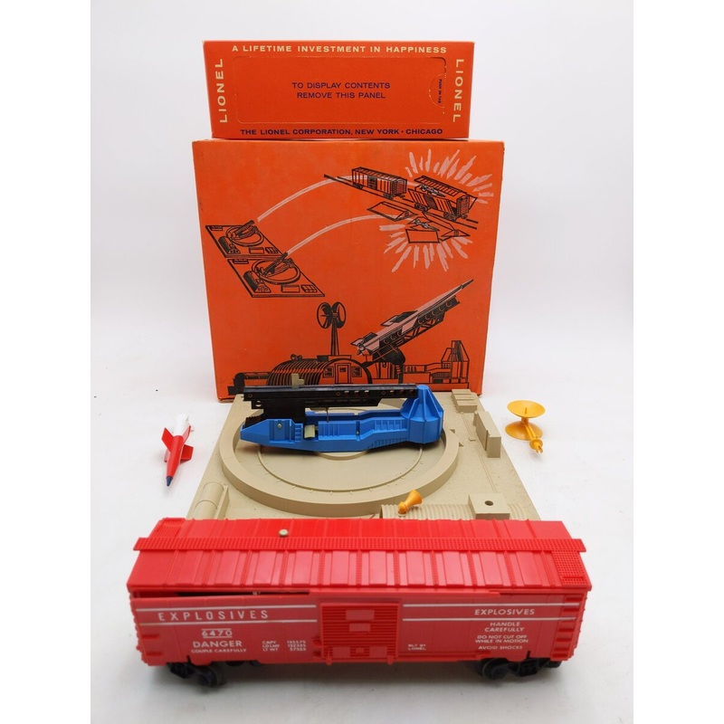 Lionel 470 Vintage O Operating Missile Launching Platform W /Car VG/Box