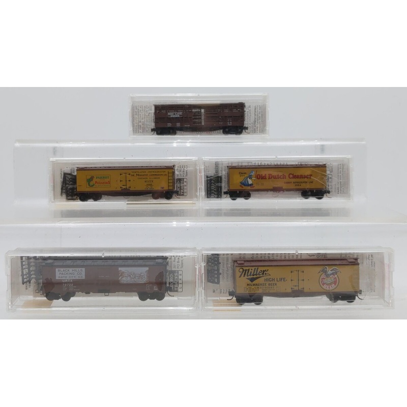 Micro-Trains Assorted N Scale Freight Cars [5] EX/Box