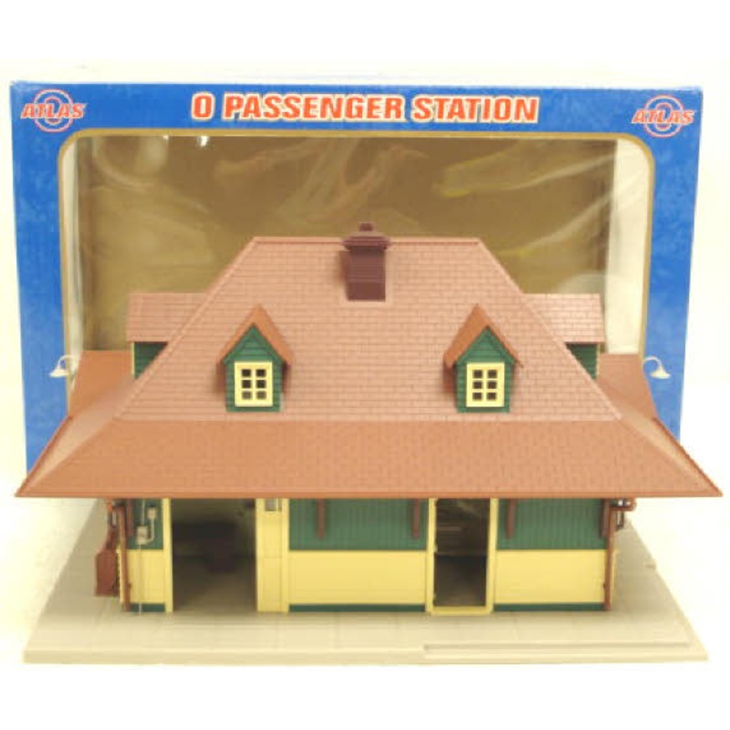 Atlas 66901 O Gauge Built-Up Passenger Station LN/Box