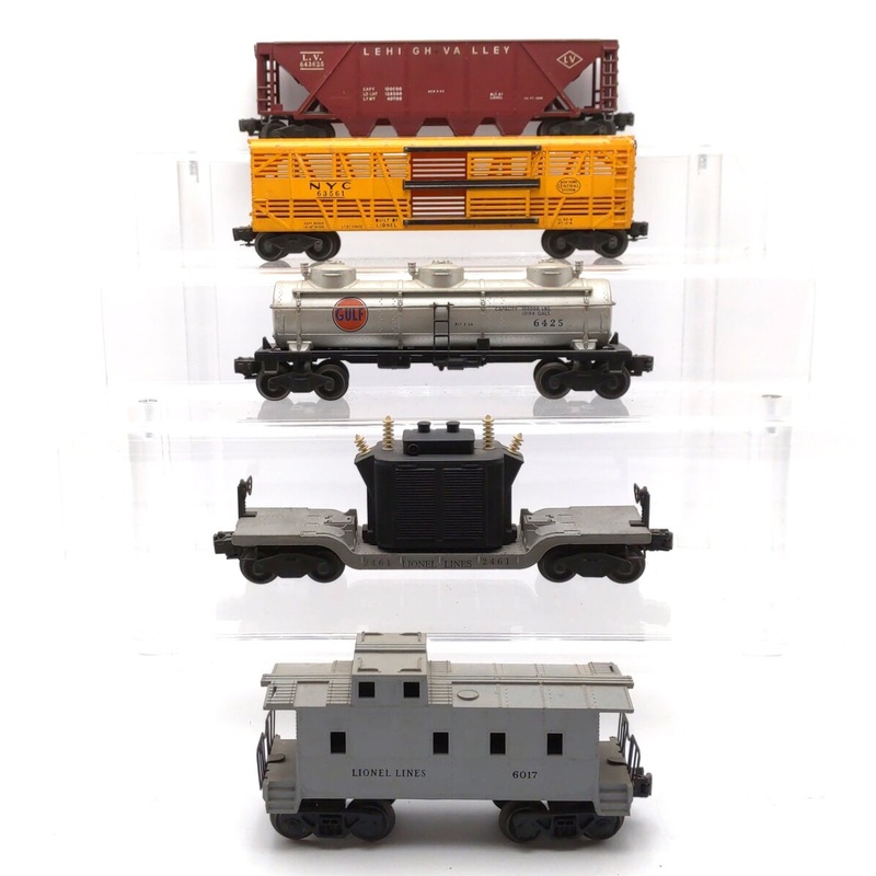 Lionel Vintage O Assorted Freight Cars: 6425, 6017, 2461, 63561, 643625 [5] VG