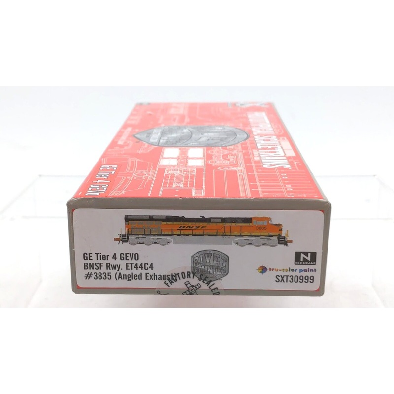 Scale Trains SXT30999 N Scale BNSF GE Tier 4 GEVO Diesel Locomotive #3835 MT/Box