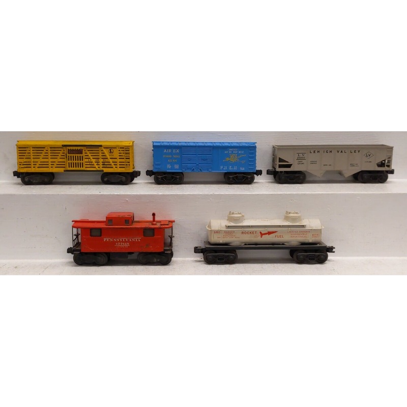 Lionel Vintage O Assorted Freight Cars: 6044, 6476, 6463, 6476, 6656, 2457 [5] VG