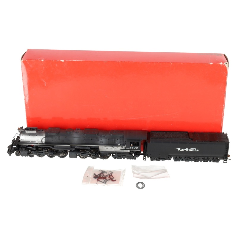 Rivarossi 1598 HO D&RGW Challenger 4-6-6-4 Steam Locomotive #3800 w/DCC – Custom EX/Box