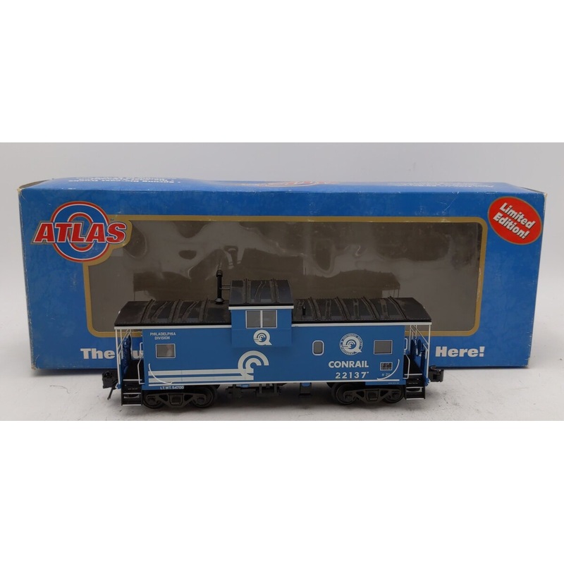 Atlas 6636 Conrail Limited Edition Extended Vision Caboose #22137 EX/Box