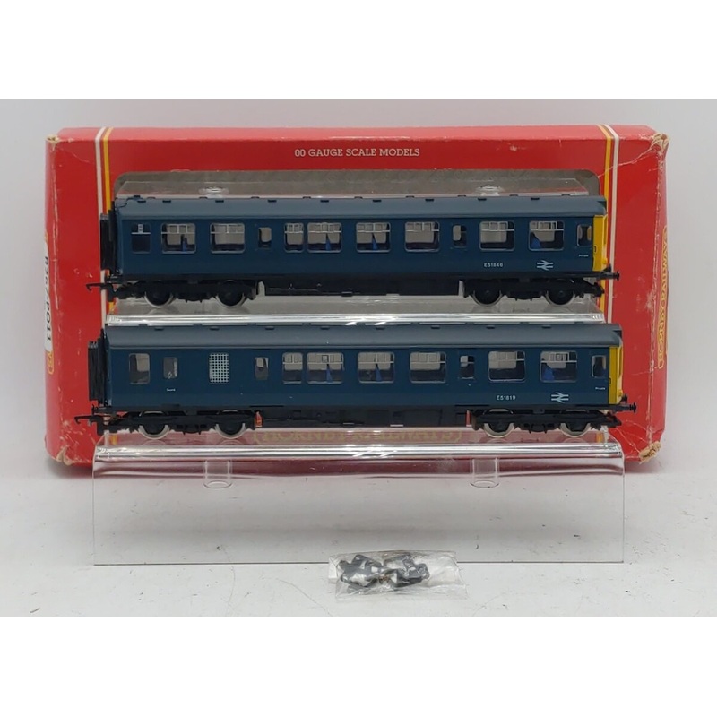Hornby R267 OO BR 2-Car DMU Class 110 Blue Passenger Car Set LN/Box