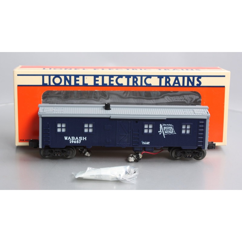 Lionel 6-19657 O Gauge Wabash Bunk Car w/Smoke EX/Box