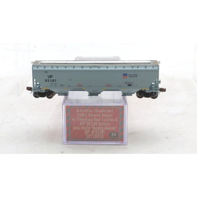 Scale Trains SXT30950 N Scale Union Pacific 5188 Cu. Ft. Covered Hopper #93181 NIB