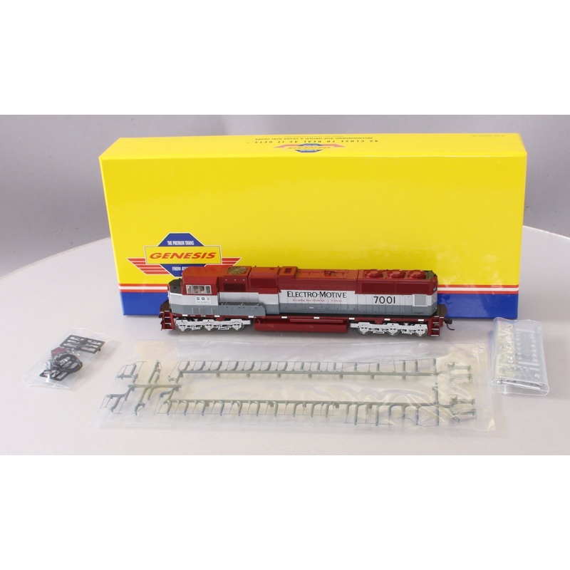 Athearn 0G6117 HO Scale Electo-Motive SD70M EMD Diesel Locomotive #7001 NIB