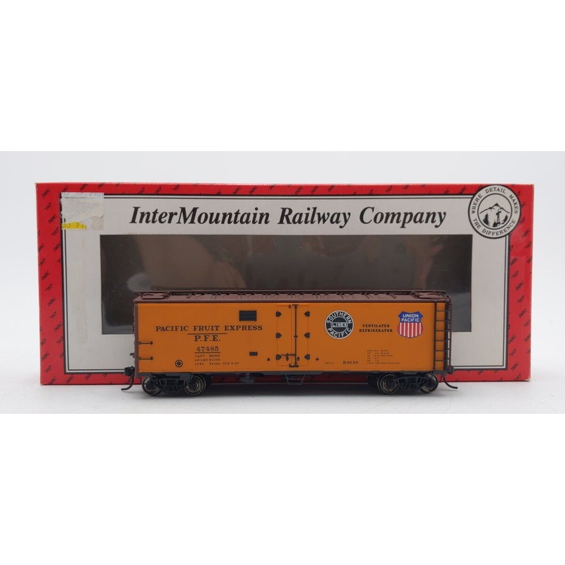 InterMountain 45501-73 Pacific Fruit Express Steel Sided Ice Bunker Car EX/Box