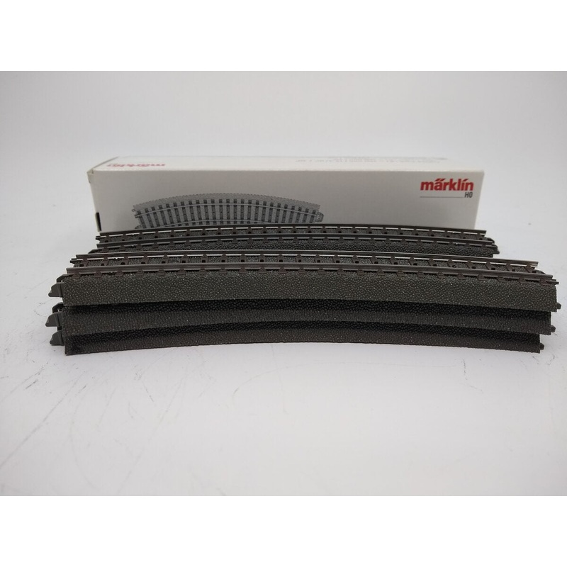 Marklin 24130 R1 C Curved Track Sections (Box of 6) LN/Box