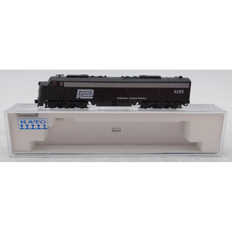 Kato 176-5343 N Scale E8A Penn Central Diesel Locomotive #4285 LN/Box