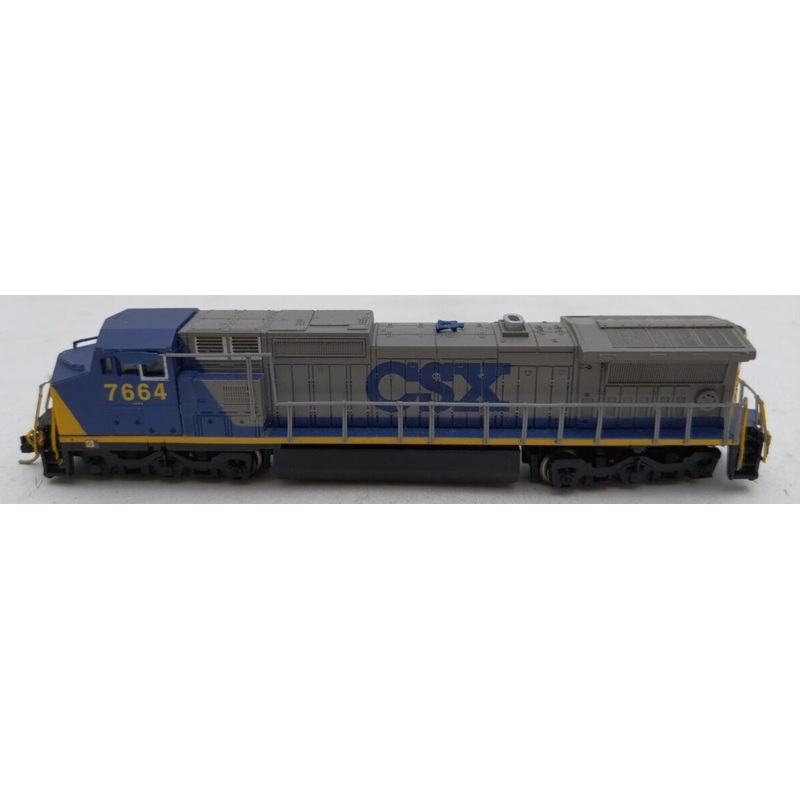 Spectrum 86055 N Scale CSX GE DASH 8-40CW Diesel #7664 VG