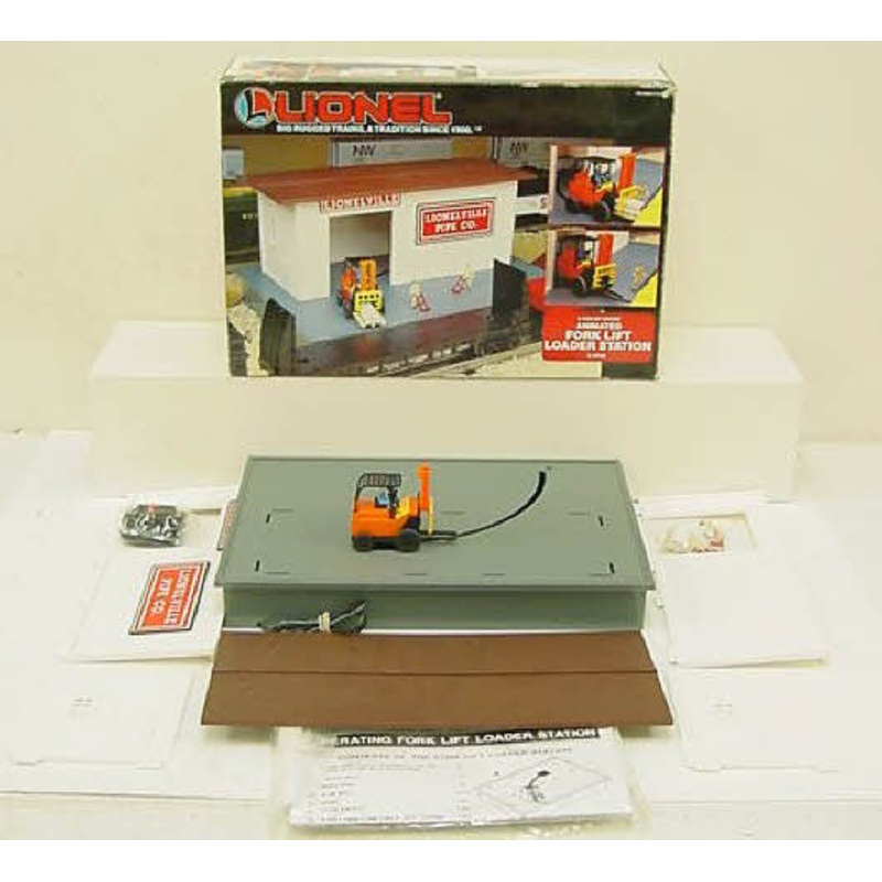 Lionel 6-12798 O/O27 Gauge Operating Forklift Loader Station EX/Box